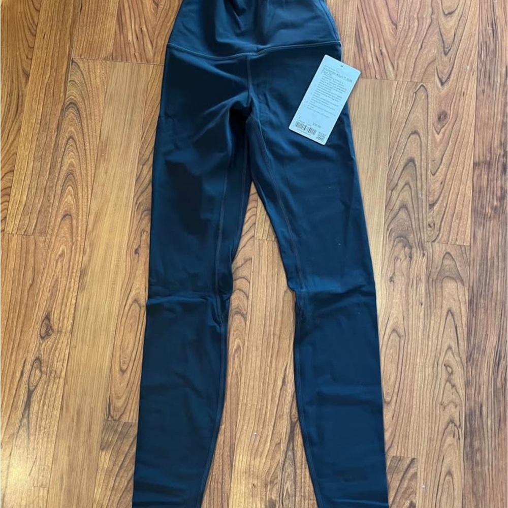 Lululemon Grey Align Leggings- NWT